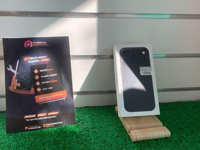 iPhone 18 Pro 256 Go noir en vente à La Maison du Smartphone